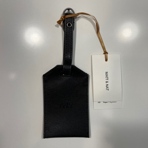 Matt & Nat Vegan Leather Luggage Tag - Picture 2 of 2